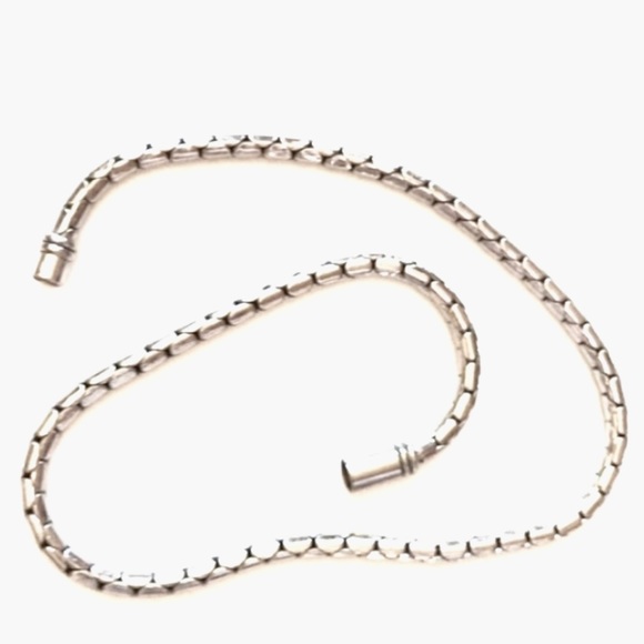 ~MAGNETIC CLASP STAINLESS STEEL SILVER COLLAR NECKLACE - Picture 1 of 7